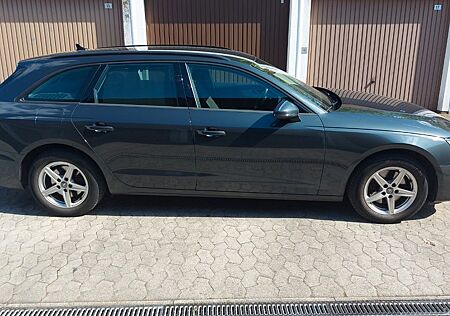 Audi A4 35 TDI S tronic Avant Mild Hybrid