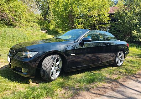 BMW 330i Cabrio -