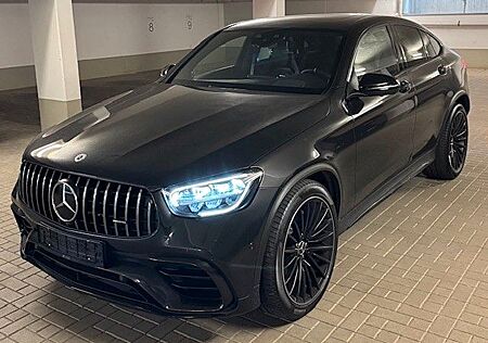 Mercedes-Benz GL 63 AMG GLC 63 S AMG Top Ausstattung , wenig Kilometer
