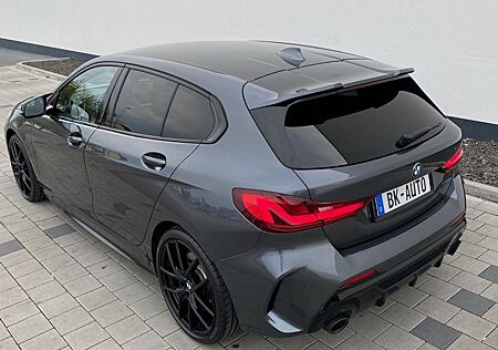 BMW M135 i xDrive Navi/LED/Aut./19zoll