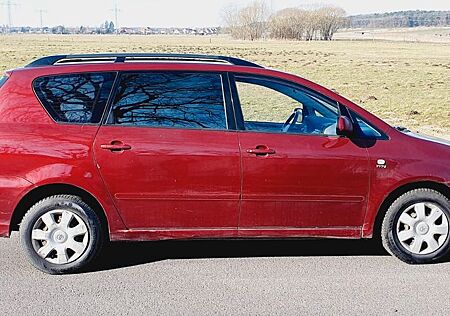 Toyota Avensis Verso 2.0 Klima / 7-Sitze