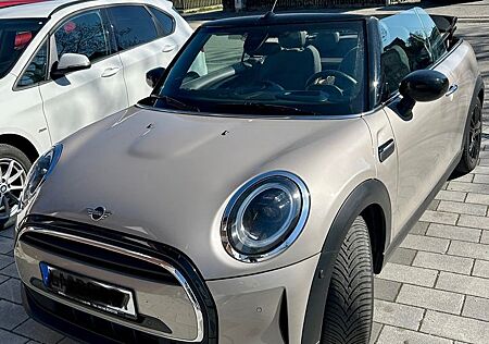 Mini One Cabrio Topp-Zustand Kundendienst NEU