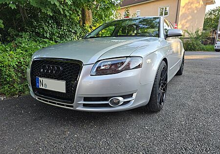 Audi A4 2.0 T FSI quattro - 2Hand