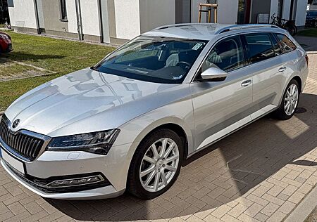 Skoda Superb 2.0 TDI SCR 147kW DSG STYLE COMBI