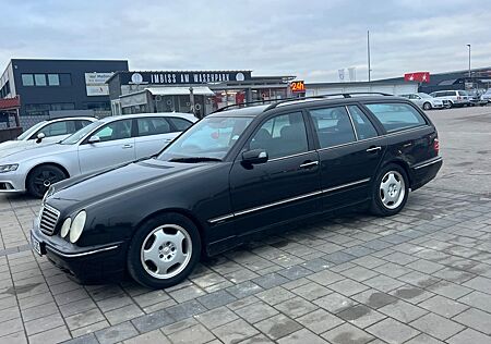 Mercedes-Benz E 200 KOMPRESSOR T AVANTGARDE, Tüv-5.2026