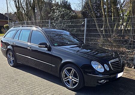 Mercedes-Benz E 500 4MATIC T AVANTGARDE AHK LPG