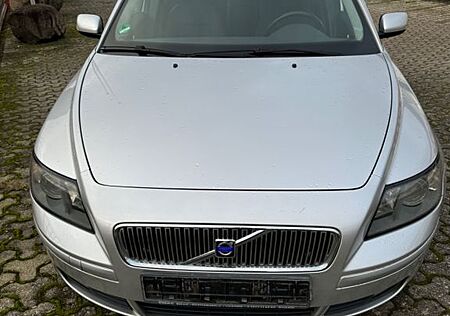 Volvo V50 2.4 Momentum, HU NEU