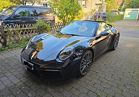 Porsche 992 911 Carrera Cabriolet ( )