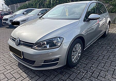 VW Golf Volkswagen VII 1.6 TDI Limousine*2.HD*PDC*SitzHeizung*