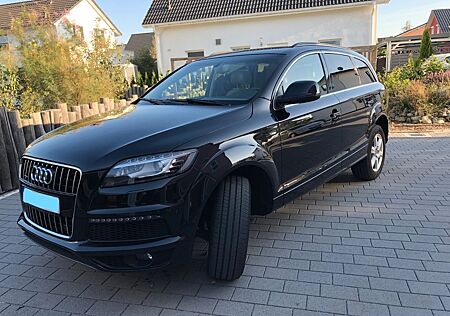 Audi Q7 3.0 TDI (DPF) quattro tiptronic -