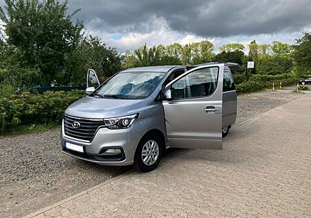 Hyundai H-1 Familienbus / Campingbus