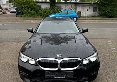 BMW 320d Touring Advantage Automatik Advantage g20