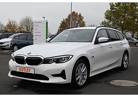 BMW 330 e Touring Navi LED ACC DAB Park-Assistent SH