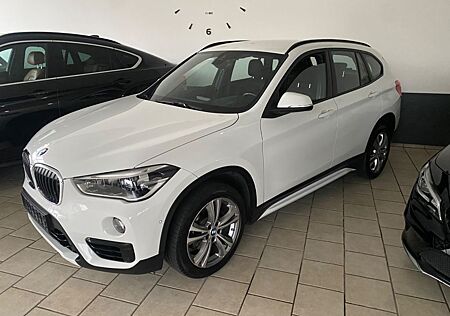 BMW X1 Baureihe sDrive 18 d Sport Line