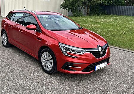 Renault Megane E-TECH Plug-In 160