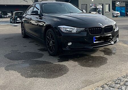 BMW 320d -