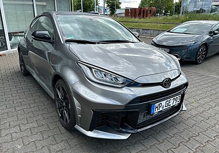 Toyota Yaris GR HighPerf 1.6-l Turbo + geschmiedete Alu