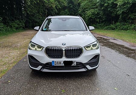 BMW X1 xDrive25e Advantage Steptronic Advantage