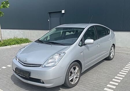 Toyota Prius 1.5-l-VVT-i -