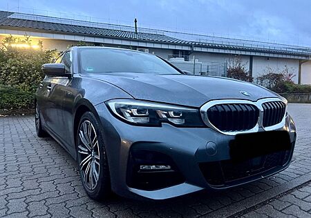 BMW 320 Baureihe 3 Lim. d M SPORT-PAKET*1-HAND !