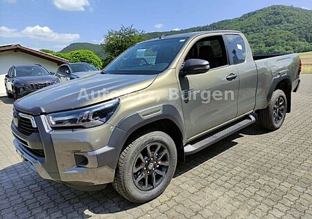 Toyota Hilux Extra Cab 2.8 D-4D Autom. 4WD Invincible