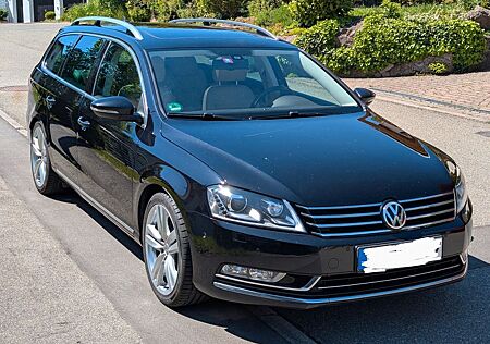 VW Passat Variant Volkswagen 2.0 TDI DSG 4MOT 130 Highline 18