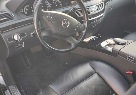 Mercedes-Benz S 250 CDI BlueEFFICIENCY L -