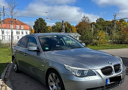 BMW 523i e60 *TOP Zustand* Automatik/Leder/ Xenon