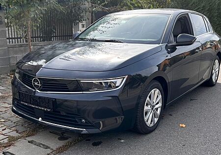 Opel Astra 1.2 Turbo 96kW Business Elegance Busin Kam