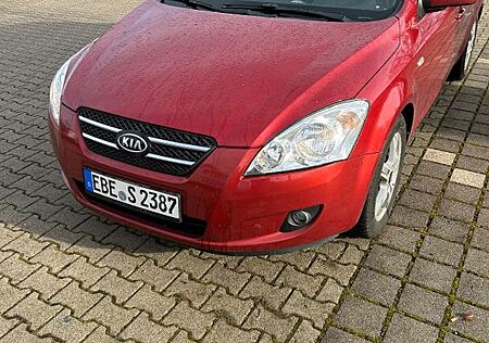 Kia Cee'd / Ceed 1.6 CRDi 90PS EX EX