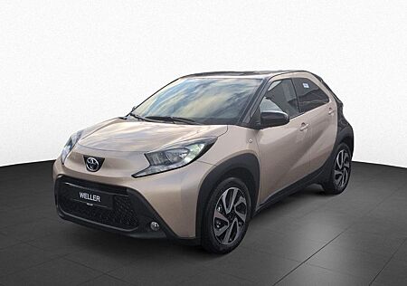 Toyota Aygo (X) 1.0 Teamplayer Bi-Tone ACC,Kamera,Shz,17"