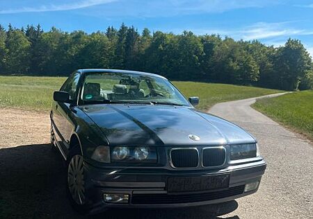 BMW 316i Coupe