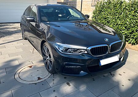BMW 540i xDrive A - M-Paket, 20Zoll, HUD, Nightview
