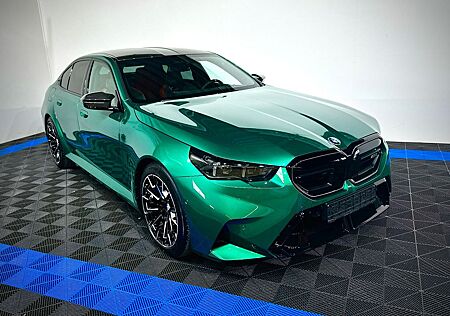 BMW M5 / Ultimate Paket/Prod. 2025/Keramik/Carbon