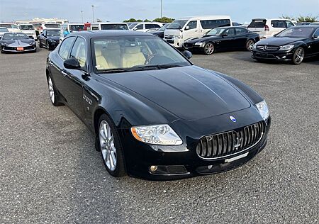 Maserati Quattroporte 4.2 V8 Automatik (nur 33 tKM)