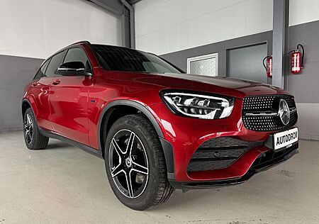 Mercedes-Benz GLC 300 de 4Matic AMG Line/NightPaket /Panorama