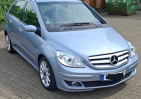Mercedes-Benz B 150