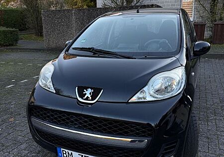 Peugeot 107 Filou 70 2-Tronic Filou