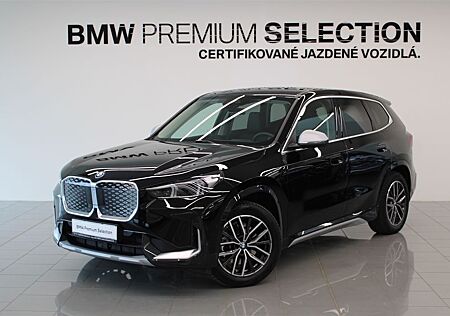 BMW iX1 xDrive30