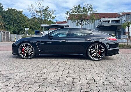 Porsche Panamera Turbo S Turbo S