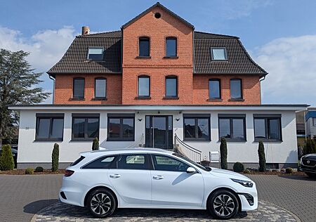 Kia Ceed PHEV Plug-in Hyb Vision LED CAM SHZ LHZ DAB