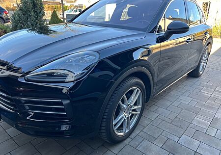 Porsche Cayenne 3.0 V6 Tiptronic Approved Garantie 22