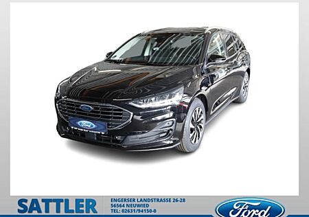 Ford Focus Turnier Titanium 1.0 LED Navi Kamera Patka