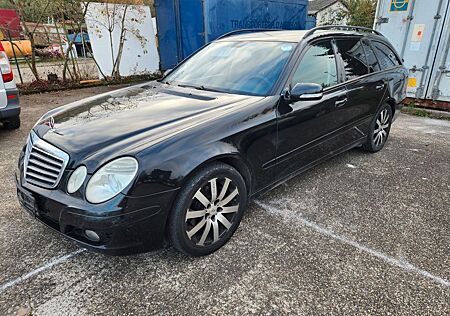 Mercedes-Benz E 220 CDI T ELEGANCE