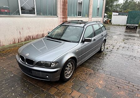 BMW 318i Touring *KLIMA*SCHIEBEDACH*SHZ*PDC*