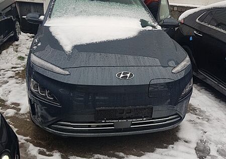 Hyundai Kona Elektro ELEKTRO 150kW Select-Paket -