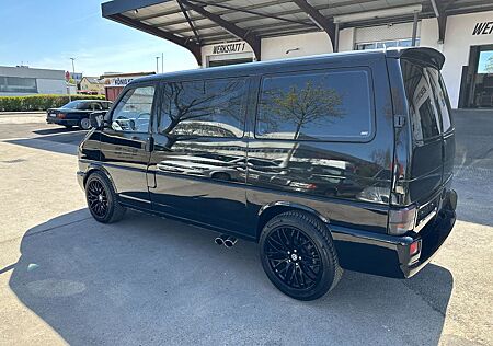 VW T4 Volkswagen ALL BLACK / RESTAURIERT
