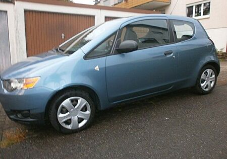 Mitsubishi Colt 1.1 - Sauber, voll fahrbereit !!!
