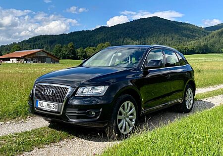 Audi Q5 2.0 TDI quattro -