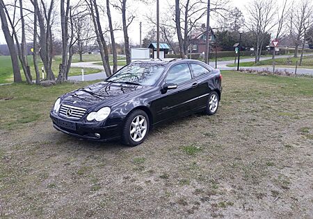 Mercedes-Benz CL 200